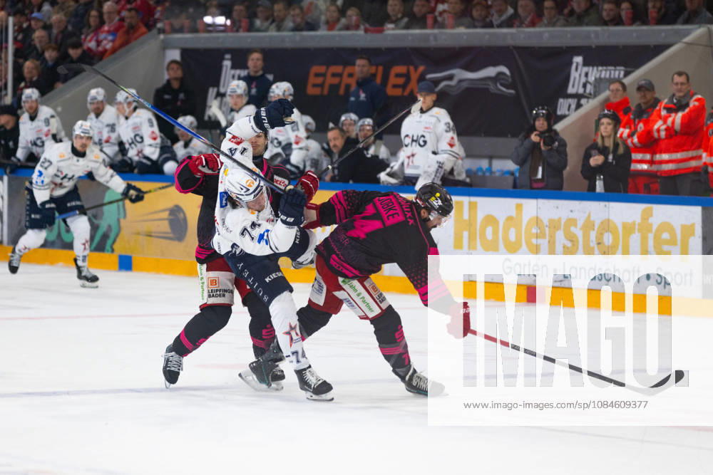 DEL2 (matchday 9) Ice hockey, Eishockey match between EV Landshut and Ravensburg Towerstars on 16.10.2026. in VR-Bank Landshut Arena Landshut, Germany. EV Landshut and Ravensburg Towerstars players seen in action during the DEL2 (matchday 9) ice hockey match between EV Landshut and Ravensburg Towerstars on 16.10.2026. in VR-Bank Landshut Arena Landshut, Germany.