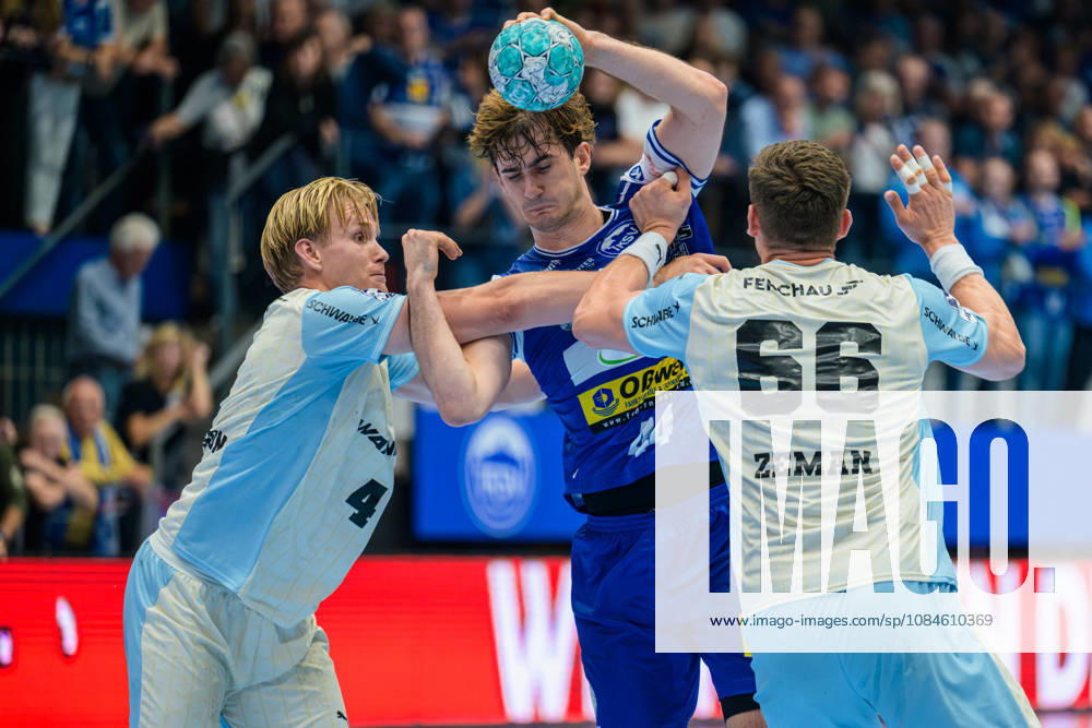 Stephan Seitz (ThSV Eisenach, 44), Ellidi Snaer Vidarsson (VfL Gummersbach, 04), Stepan Zeman (VfL Gummersbach, 66) GER, ThSV Eisenach gegen VfL Gummersbach, 1. Opel Handballbundesliga, Handball, 9.Spieltag, Saison 2026 2027, 20.00 Uhr, 16.10.2026 GER, ThSV Eisenach gegen VfL Gummersbach, 1. Opel Handballbundesliga, Handball, 9.Spieltag, Saison 2026 2027, 20.00 Uhr, 16.10.2026 Eisenach