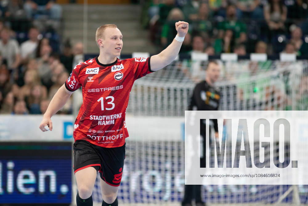 Handball, HBL2: SC DHfK Leipzig - ASV Hamm-Westfalen; 16.10.2026 Ole Machner (13, ASV Hamm-Westfalen) mit Tor-Jubel. Handball, 2. Bundesliga, Saison 2026 2027, 8. Spieltag: SC DHfK Leipzig vs. ASV Hamm-Westfalen am 16.10.2026 in der Quarterback Immobilien Arena Leipzig.