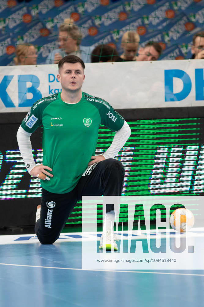 Handball, HBL2: SC DHfK Leipzig - ASV Hamm-Westfalen; 16.10.2026 Torwart Anadin Suljakovic (12, SC DHfK Leipzig) während der Erwärmung, Training. Handball, 2. Bundesliga, Saison 2026 2027, 8. Spieltag: SC DHfK Leipzig vs. ASV Hamm-Westfalen am 16.10.2026 in der Quarterback Immobilien Arena Leipzig.