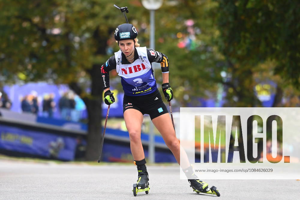 Johanna PUFF (GER),Aktion. Loop One-Biathlon Opening Festival im Olympiapark in Muenchen am 17.10.2026.