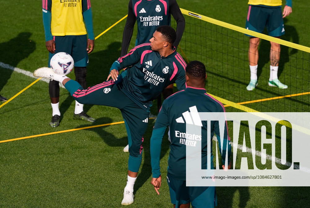Kylian Mbappe during the training day of Real Madrid ahead the Spanish League, LaLiga EA Sports, football match against Sevilla FC at Ciudad Deportiva Real Madrid on October 17, 2026, in Valdebebas, Madrid, Spain. Real Madrid Training And press conference, PK, Pressekonferenz - LaLiga Ea Sports - ZUMAa181 20261017_zaa_a181_084