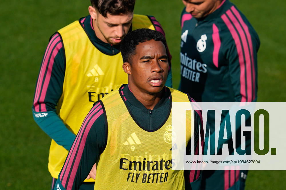 Endrick during the training day of Real Madrid ahead the Spanish League, LaLiga EA Sports, football match against Sevilla FC at Ciudad Deportiva Real Madrid on October 17, 2026, in Valdebebas, Madrid, Spain. Real Madrid Training And press conference, PK, Pressekonferenz - LaLiga Ea Sports - ZUMAa181 20261017_zaa_a181_085