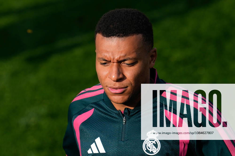Kylian Mbappe during the training day of Real Madrid ahead the Spanish League, LaLiga EA Sports, football match against Sevilla FC at Ciudad Deportiva Real Madrid on October 17, 2026, in Valdebebas, Madrid, Spain. Real Madrid Training And press conference, PK, Pressekonferenz - LaLiga Ea Sports - ZUMAa181 20261017_zaa_a181_086