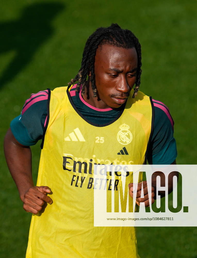 Yan Diomande during the training day of Real Madrid ahead the Spanish League, LaLiga EA Sports, football match against Sevilla FC at Ciudad Deportiva Real Madrid on October 17, 2026, in Valdebebas, Madrid, Spain. Real Madrid Training And press conference, PK, Pressekonferenz - LaLiga Ea Sports - ZUMAa181 20261017_zaa_a181_088