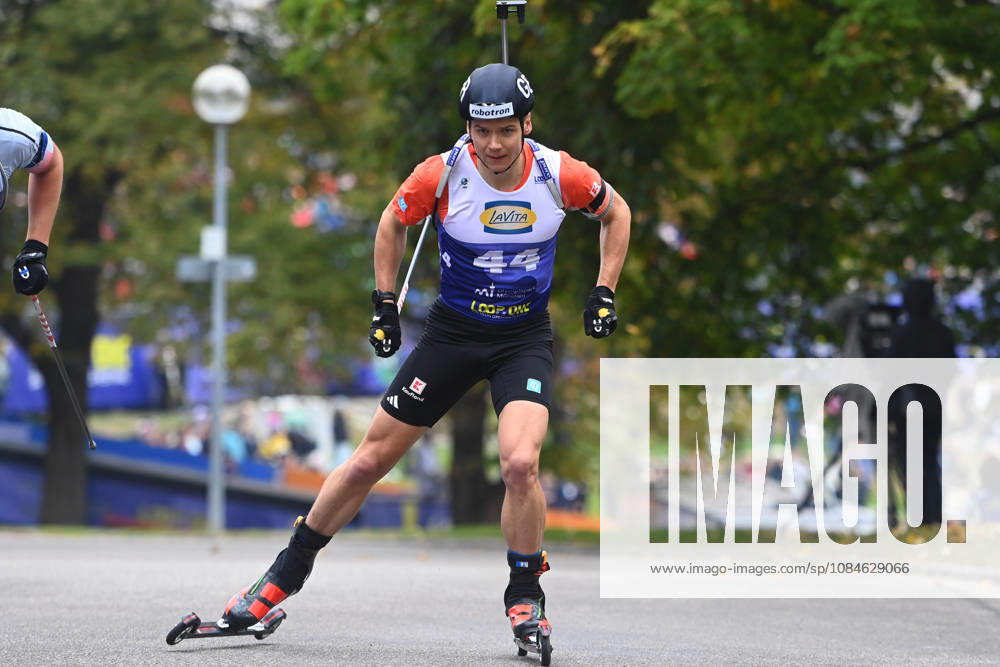 Justus STRELOW (GER), Aktion. Loop One-Biathlon Opening Festival im Olympiapark in Muenchen am 17.10.2026.