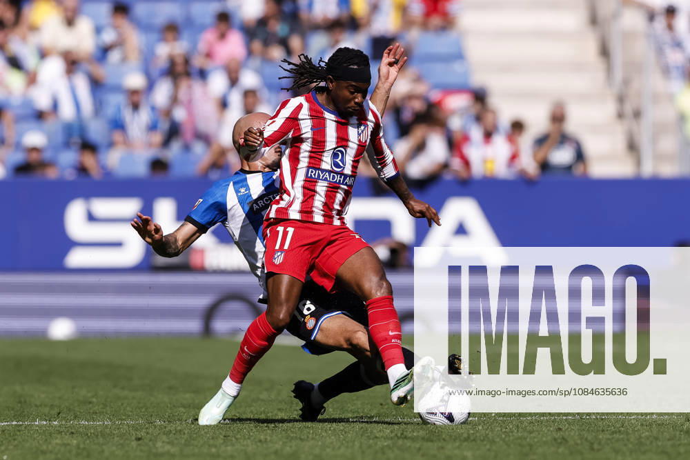 Ademola Lookman of Atletico de Madrid in action during the Spanish league, LaLiga EA Sports, football match played between RCD Espanyol and Atletico de Madrid at RCDE Stadium on October 17, 2026 in Cornella, Spain. RCD Espanyol V Atletico De Madrid - LaLiga EA Sports - ZUMAa181 20261017_zaa_a181_121