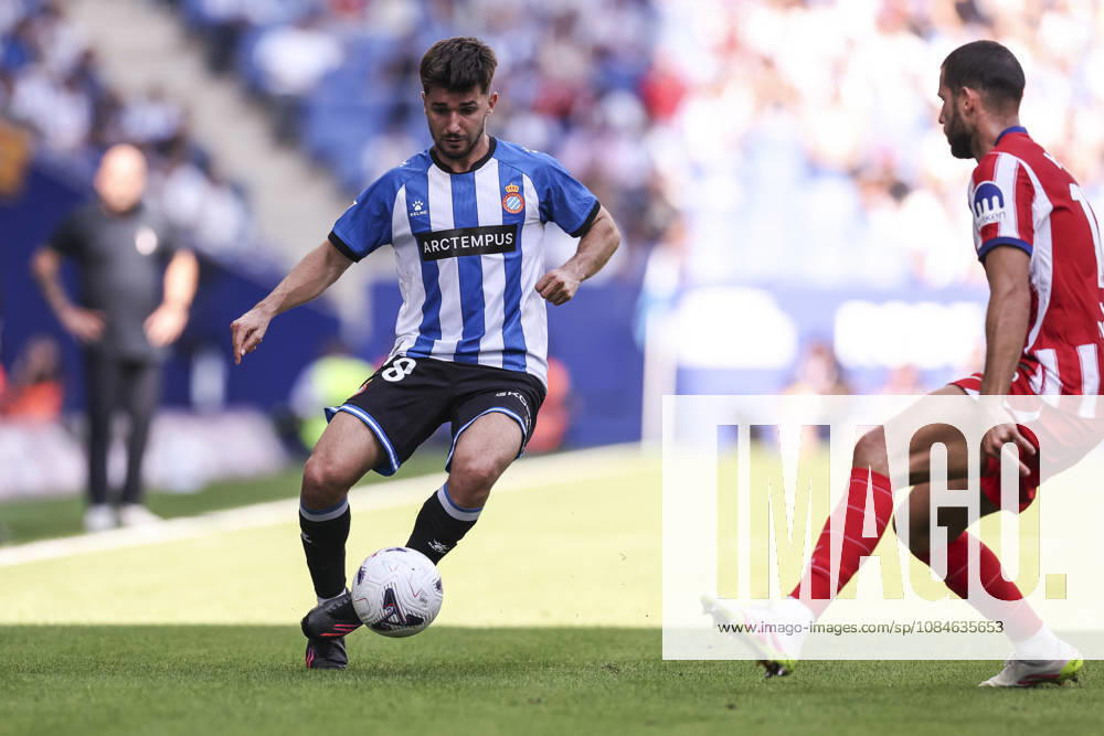 Javi Hernandez of RCD Espanyol in action during the Spanish league, LaLiga EA Sports, football match played between RCD Espanyol and Atletico de Madrid at RCDE Stadium on October 17, 2026 in Cornella, Spain. RCD Espanyol V Atletico De Madrid - LaLiga EA Sports - ZUMAa181 20261017_zaa_a181_122