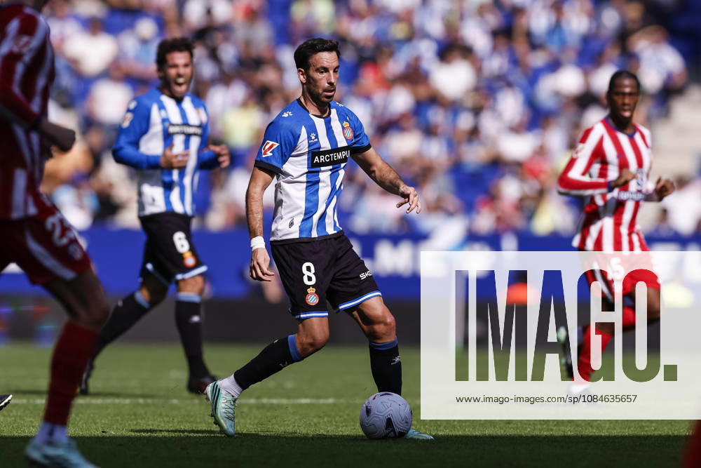 Edu Exposito of RCD Espanyol in action during the Spanish league, LaLiga EA Sports, football match played between RCD Espanyol and Atletico de Madrid at RCDE Stadium on October 17, 2026 in Cornella, Spain. RCD Espanyol V Atletico De Madrid - LaLiga EA Sports - ZUMAa181 20261017_zaa_a181_123