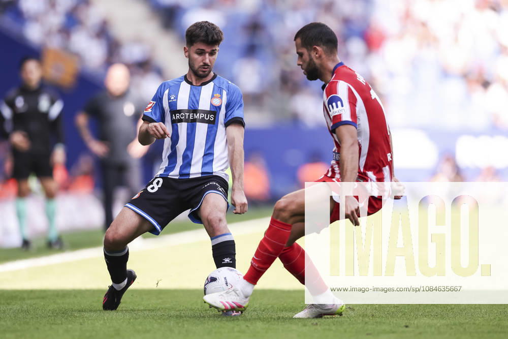 Javi Hernandez of RCD Espanyol in action during the Spanish league, LaLiga EA Sports, football match played between RCD Espanyol and Atletico de Madrid at RCDE Stadium on October 17, 2026 in Cornella, Spain. RCD Espanyol V Atletico De Madrid - LaLiga EA Sports - ZUMAa181 20261017_zaa_a181_126