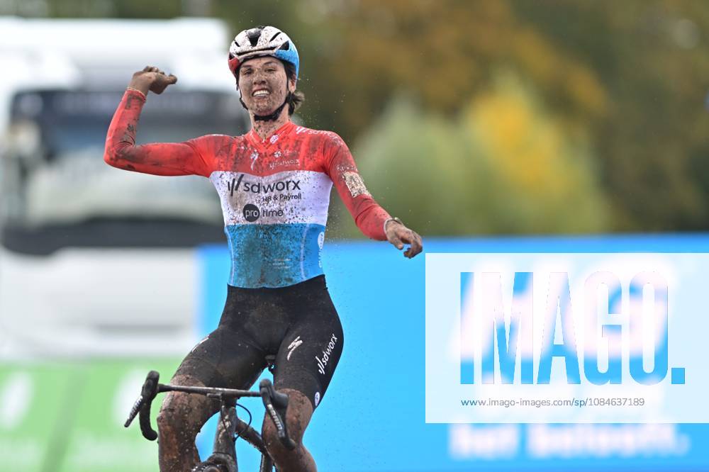 Luxembourgian Marie Schreiber celebrates as she crosses the finish line to win the women s elite race of the Berencross Meulebeke cyclocross cycling event, race 2 8 in the HG Cross competition, on Saturday 17 October 2026. DAVIDxPINTENS x190079735x