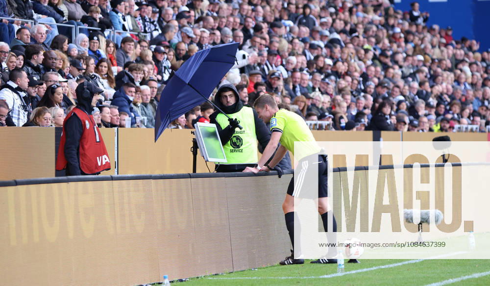 Fussball, Herren, 1. Bundesliga, Saison 2026 2027, SV 07 Elversberg - FC Augsburg, Schiedsrichter, VAR, Schiedsrichter Dr. Florian Exner, Strafstoß, Elfmeter Elversberg Ursapharm-Arena an der Kaiserlinde Saarland Deutschland