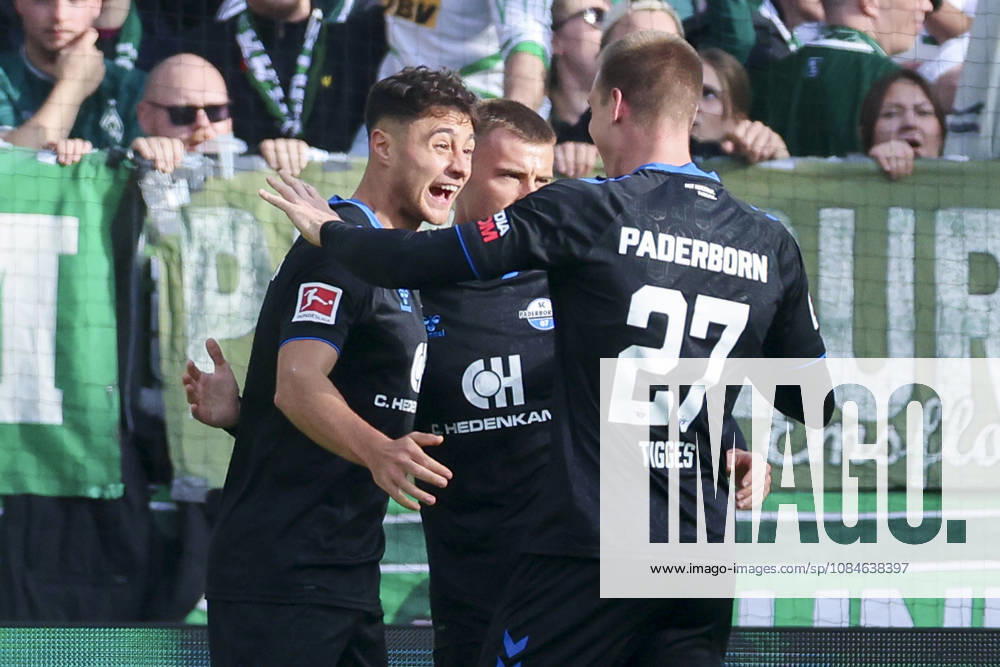 Stefano Marino (SC Paderborn 07) bejubelt seinen Treffer mit den Teamkollegen waehrend des spiels der 1. Bundesliga zwischen SV Werder Bremen und SC Paderborn 07, Weserstadion am 17. October 2026 in Bremen, Deutschland. (Foto von Marco Steinbrenner DeFodi Images) +++ Stefano Marino (SC Paderborn 07) celebrates his goal with teammates during the Bundesliga match between SV Werder Bremen and SC Paderborn 07 at Weserstadion on October 17, 2026 in Bremen, Germany. (Photo by Marco Steinbrenner DeFodi Images) DFB DFL REGULATIONS PROHIBIT ANY USE OF PHOTOGRAPHS AS IMAGE SEQUENCES AND OR QUASI-VIDEO. (Photo by Marco Steinbrenner DeFodi Images) -
