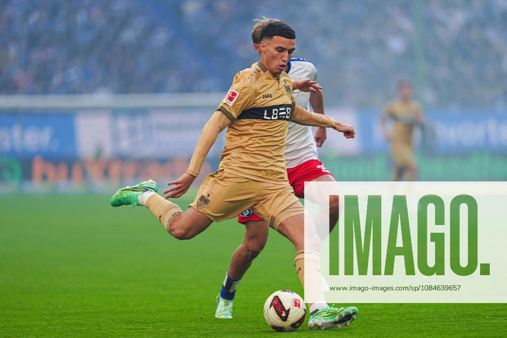 Bilal El Khannouss (VfB Stuttgart, 11) GER, Hamburger SV vs. VfB Stuttgart, Fußball, 1. Bundesliga, Spieltag 06, Saison 2026 2027, 17.10.2026 DFL REGULATIONS PROHIBIT ANY USE OF PHOTOGRAPHS AS IMAGE SEQUENCES AND OR QUASI-VIDEO GER, Hamburger SV vs. VfB Stuttgart, Fußball, 1. Bundesliga, Spieltag 06, Saison 2026 2027, 17.10.2026 Hamburg