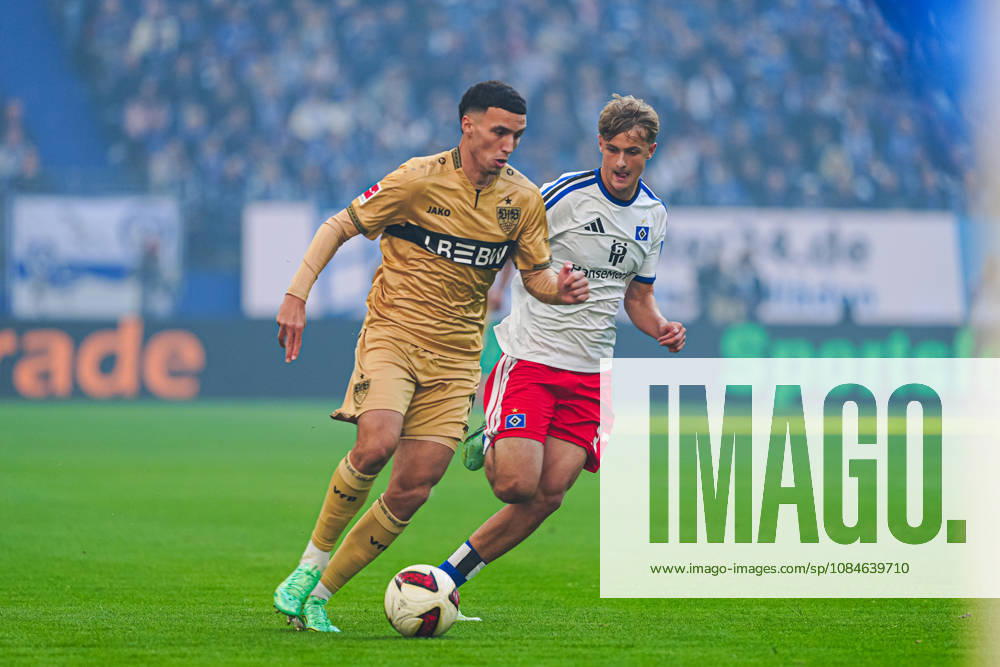 Bilal El Khannouss (VfB Stuttgart, 11), Louis Lemke (Hamburger SV, 37) GER, Hamburger SV vs. VfB Stuttgart, Fußball, 1. Bundesliga, Spieltag 06, Saison 2026 2027, 17.10.2026 DFL REGULATIONS PROHIBIT ANY USE OF PHOTOGRAPHS AS IMAGE SEQUENCES AND OR QUASI-VIDEO GER, Hamburger SV vs. VfB Stuttgart, Fußball, 1. Bundesliga, Spieltag 06, Saison 2026 2027, 17.10.2026 Hamburg