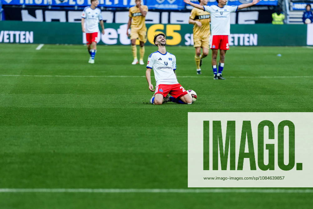Deutschland: Fußball Bundesliga 2026 27, 6. Spieltag Hamburger SV (HSV) vs VfB Stuttgart Volkspark Stadion (Hamburg): Fabio Vieira (Hamburger SV, 20)