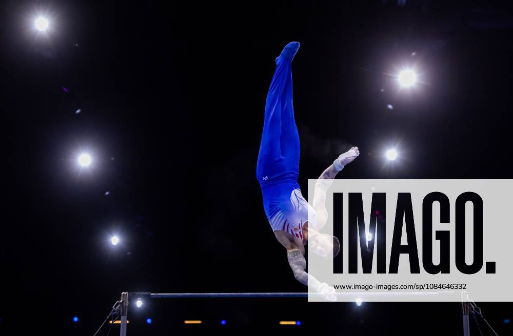 ROTTERDAM - Casimir Schmidt during the qualifications at the World Gymnastics Championships in Rotterdam Ahoy. IRIS VAN DEN BROEK ANP ANPxSportx IVx 572717505 originalFilename: 572717505