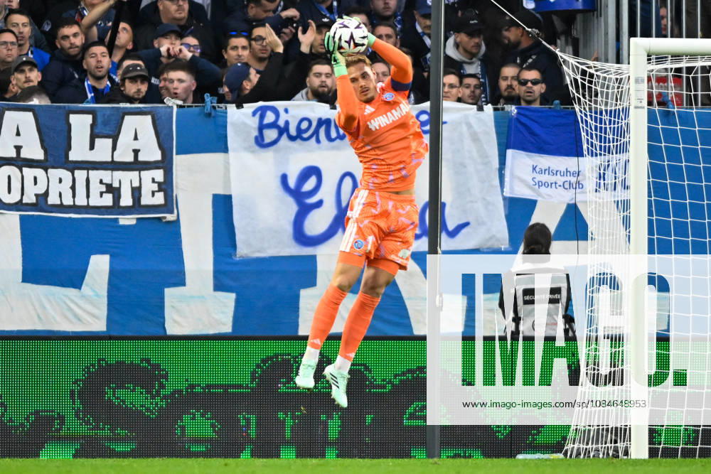 RC Strasbourg Alsace v Paris Saint-Germain - Ligue 1 McDonald s 2026 2027 Filip JORGENSEN of Strasbourg of Strasbourg during Ligue 1 McDonald s match between Strasbourg and Paris at Stade de la Meinau on October 17, 2026 in Strasbourg, France. Strasbourg France