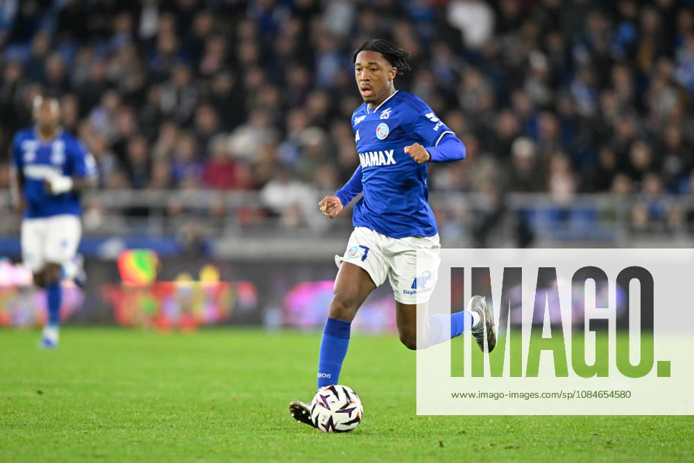 RC Strasbourg Alsace v Paris Saint-Germain - Ligue 1 McDonald s 2026 2027 Samuel AMO-AMEYAW of Strasbourg during Ligue 1 McDonald s match between Strasbourg and Paris at Stade de la Meinau on October 17, 2026 in Strasbourg, France. Strasbourg France