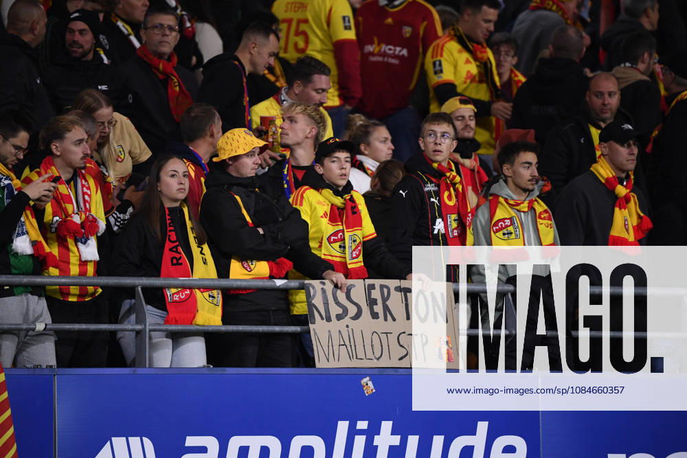 ESTAC Troyes v RC Lens - Ligue 1 McDonald s 2026 2027 Fans during Ligue 1 McDonald s match between Troyes and Lens at Stade de l Aube on October 17, 2026 in Troyes, France. Troyes France
