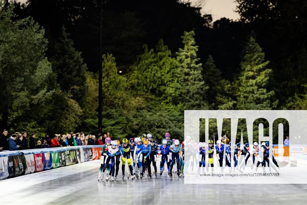 AMSTERDAM - The first race of the Marathon Cup for women at the Jaap Eden Track. RAMON VAN FLYMEN ANP ANPxSportx IVx 572737661 originalFilename: 572737661