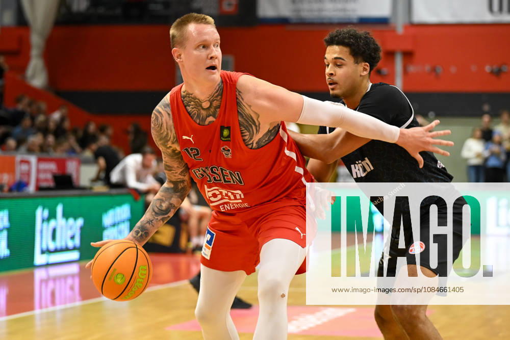 Robin Benzing, Maxi Begue Barmer 2. Basketball Bundesliga, Pro A, 5. Spieltag, 46ers, Basketball Saison 2026 2027, BBL, Deutschland, Gießen 46ers RheinStars Köln, Gießen in rot, Herren, Männer, Köln in schwarz