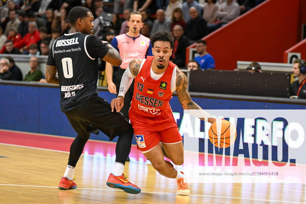 Cedric Russel, Daniel Norl Barmer 2. Basketball Bundesliga, Pro A, 5. Spieltag, 46ers, Basketball Saison 2026 2027, BBL, Deutschland, Gießen 46ers RheinStars Köln, Gießen in rot, Herren, Männer, Köln in schwarz