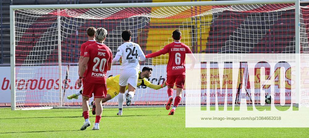 Kassel, Auestadion Regionalliga Südwest Saison 2026 2027 KSV Hessen Kassel - VFR Mannheim Tor zum 1:0 durch Lukas Peter Rupp (VFR)