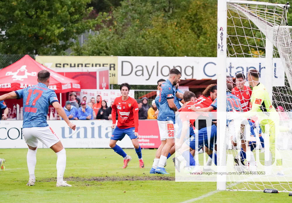 Cham Schweiz. Fussball Herren Saison 2026-2027 Schweizer Cup 2.Hauptrunde SC Cham - FC Sion 0:2 Bild ; Szene vor FC Sion Torhueter Anthony Racioppi Aktion