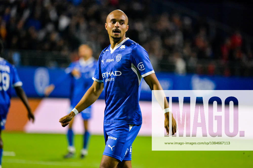 Timothee Nkada (ESTAC Troyes)