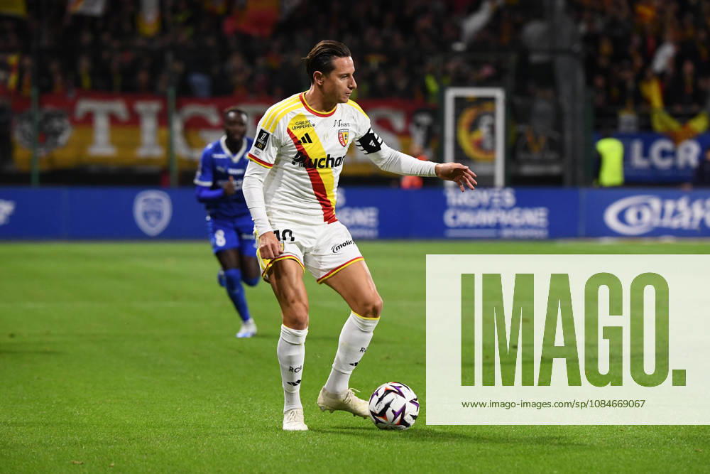 ESTAC Troyes v RC Lens - Ligue 1 McDonald s 2026 2027 Florian THAUVIN of Lens during Ligue 1 McDonald s match between Troyes and Lens at Stade de l Aube on October 17, 2026 in Troyes, France. Troyes France