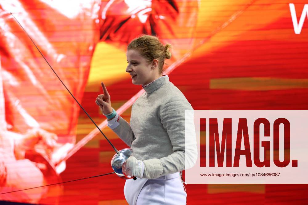 Coupe du Monde d escrime Oran 2026 la Francais Tori Toscane celebre apres avoir remporte la finale individuelle du sabre fà minine, lors de la Finale individuelle du sabre fà minine, lors de la Coupe du monde d escrime 2026 a Oran, en Algerie, le 17 Octobre 2026 (Photo By Billel Bensalem APP Images) oran Algà rie
