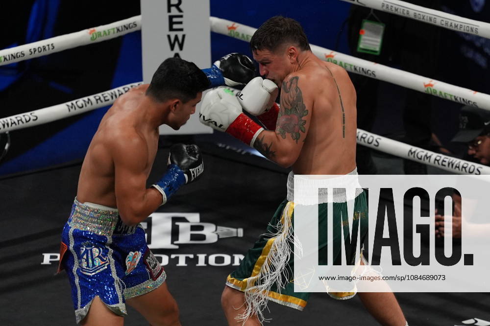 BOXING: Armando Resendiz vs Koen Mazoudier in Las Vegas LAS VEGAS, NEVADA - OCTOBER 17: Armando Resendiz (in blue short) and Koen Mazoudier (in green short) exchange punches during their super middleweight fight on Saturday night at the Chelsea of The Cosmopolitan in Las Vegas, Nevada, United States on October 17, 2026. Tayfun Coskun Anadolu Nevada United States. Editorial use only. Please get in touch for any other usage.