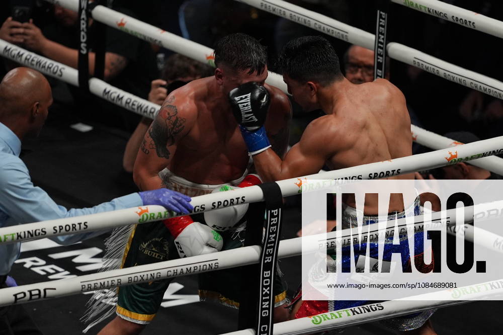 BOXING: Armando Resendiz vs Koen Mazoudier in Las Vegas LAS VEGAS, NEVADA - OCTOBER 17: Armando Resendiz (in blue short) and Koen Mazoudier (in green short) exchange punches during their super middleweight fight on Saturday night at the Chelsea of The Cosmopolitan in Las Vegas, Nevada, United States on October 17, 2026. Tayfun Coskun Anadolu Nevada United States. Editorial use only. Please get in touch for any other usage.