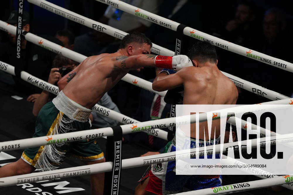 BOXING: Armando Resendiz vs Koen Mazoudier in Las Vegas LAS VEGAS, NEVADA - OCTOBER 17: Armando Resendiz (in blue short) and Koen Mazoudier (in green short) exchange punches during their super middleweight fight on Saturday night at the Chelsea of The Cosmopolitan in Las Vegas, Nevada, United States on October 17, 2026. Tayfun Coskun Anadolu Nevada United States. Editorial use only. Please get in touch for any other usage.