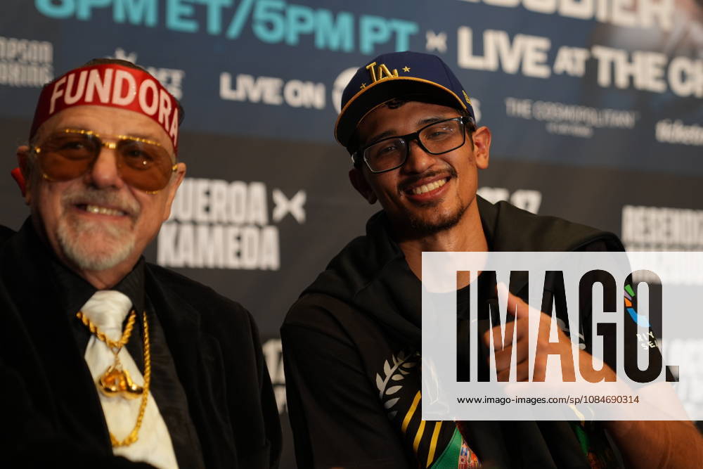BOXING: Sebastian Fundora vs Ermal Hadribeaj in Las Vegas LAS VEGAS, NEVADA, UNITED STATES - OCTOBER 17: Sebastian Fundora (R) poses with his father and trainer Freddy Fundora during a post-fight press conference, PK, Pressekonferenz following his WBC super welterweight world title bout against Ermal Hadribeaj (not seen) at The Chelsea at The Cosmopolitan in Las Vegas, Nevada, United States, on October 17, 2026. Tayfun Coskun Anadolu Nevada United States. Editorial use only. Please get in touch for any other usage.