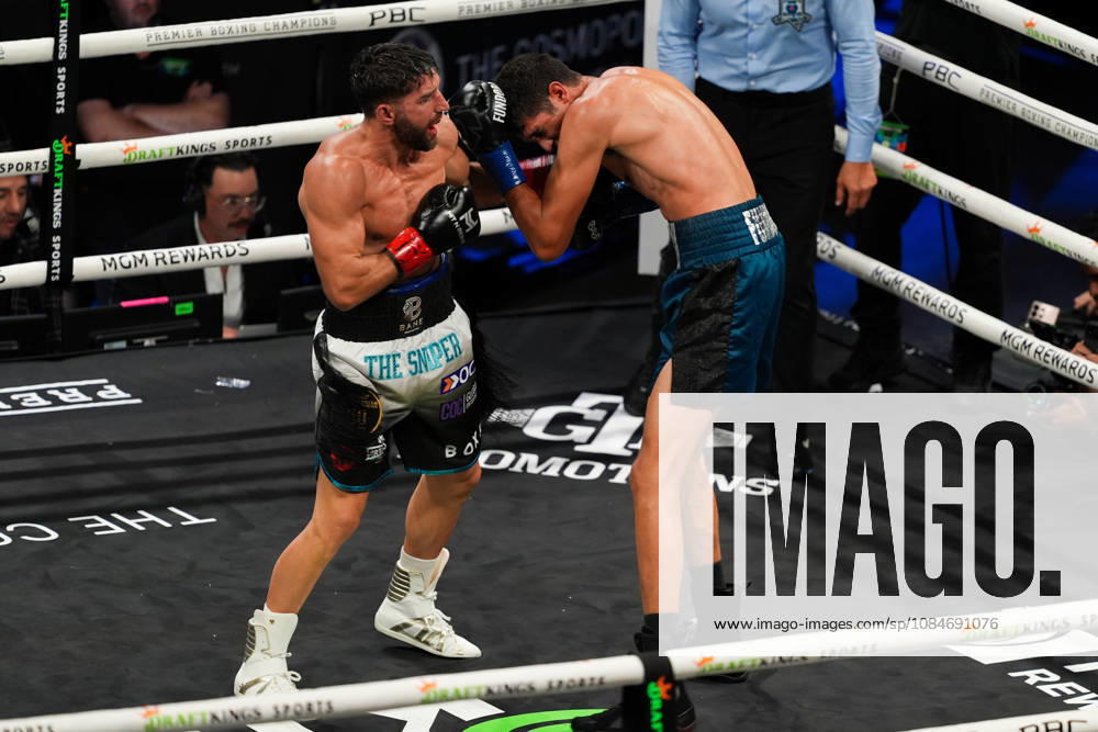 BOXING: Sebastian Fundora vs Ermal Hadribeaj in Las Vegas LAS VEGAS, NEVADA, UNITED STATES - OCTOBER 17: Sebastian Fundora (blue) defeats Ermal Hadribeaj (red) during their WBC super welterweight World Championship, WM, Weltmeisterschaft title on Saturday night at the Chelsea of The Cosmopolitan in Las Vegas, Nevada, United States on October 17, 2026. Tayfun Coskun Anadolu Nevada United States. Editorial use only. Please get in touch for any other usage.