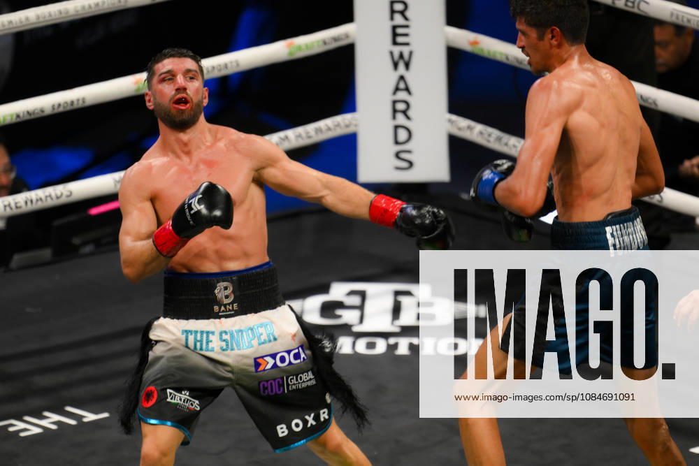 BOXING: Sebastian Fundora vs Ermal Hadribeaj in Las Vegas LAS VEGAS, NEVADA, UNITED STATES - OCTOBER 17: Sebastian Fundora (blue) defeats Ermal Hadribeaj (red) during their WBC super welterweight World Championship, WM, Weltmeisterschaft title on Saturday night at the Chelsea of The Cosmopolitan in Las Vegas, Nevada, United States on October 17, 2026. Tayfun Coskun Anadolu Nevada United States. Editorial use only. Please get in touch for any other usage.