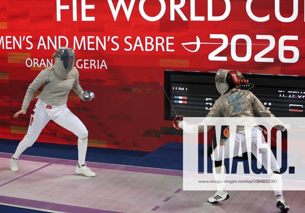 FIE Fencing World Cup in Algeria ORAN, ALGERIA - OCTOBER 18: French fencer Toscane Tori (R) defeats Bulgaria s Yoana Ilieva (L) 15-12 in the women s individual sabre final at the Fencing World Cup held at the Miloud Hadefi Olympic Complex in Oran, Algeria, on October 18, 2026. Tori secures her first career World Cup title. Farouk Batiche Anadolu Oran Algeria. Editorial use only. Please get in touch for any other usage.