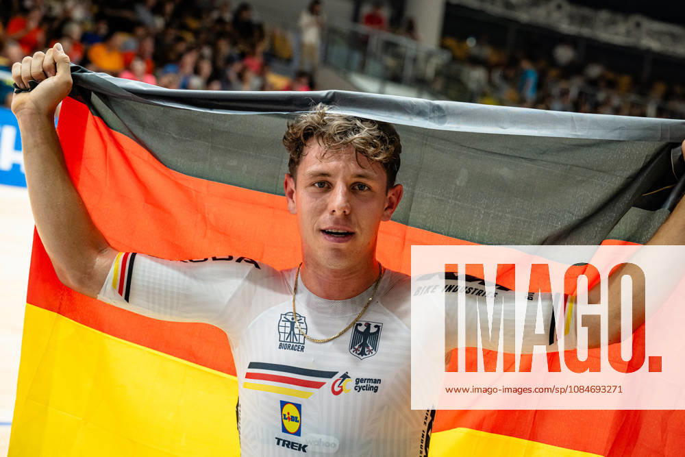TEUTENBERG Tim Torn: UCI Track cycling, Rad, Radsport, Bahnrad, Bahn World Championships 2026 TEUTENBERG Tim Torn ( GER ) Germany Querformat - quer - horizontal - Landscape - Event Veranstaltung: UCI Track Cycling World Championships 2026 - Category Kategorie: Cycling - Track Cycling World Championships - Elite Men - Location Ort: Asia - China - Shanghai - Chongming - Shanghai Velodrome - Discipline: Elimination Race - Distance: ... m - Date Datum: 18.10.2026 Sunday Day 5 -