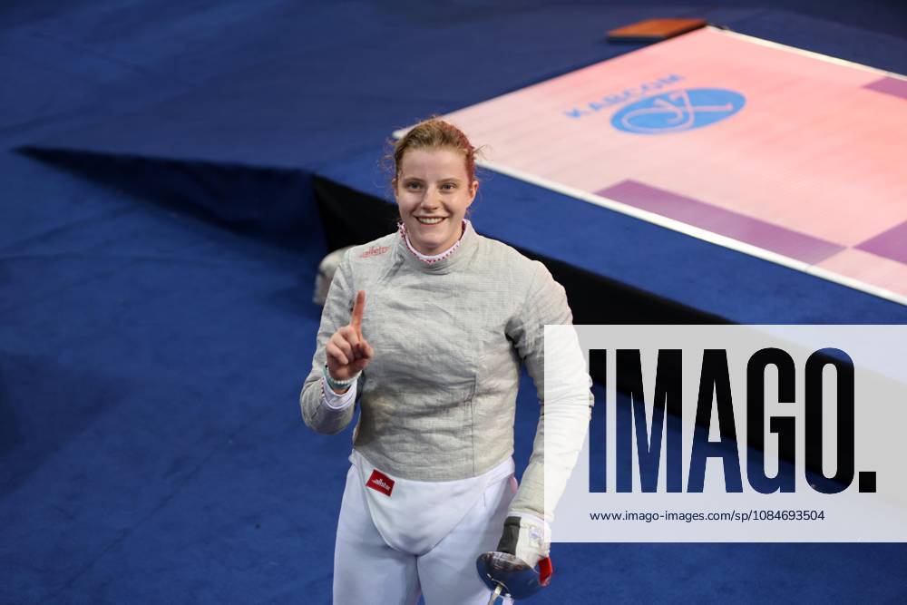Oran 2026 Fencing World Cup French fencer Tori Toscane celebrates after winning the women s individual sabre final at the 2026 Fencing World Cup in Oran, Algeria, on October 17, 2026. Oran Algeria