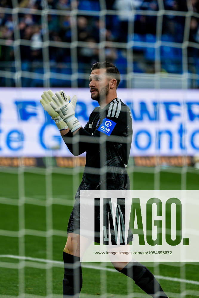 Deutschland: Fußball Bundesliga 2026 27, 6. Spieltag Hamburger SV (HSV) vs VfB Stuttgart Volkspark Stadion (Hamburg): Daniel Heuer Fernandes (Hamburger SV, 1)