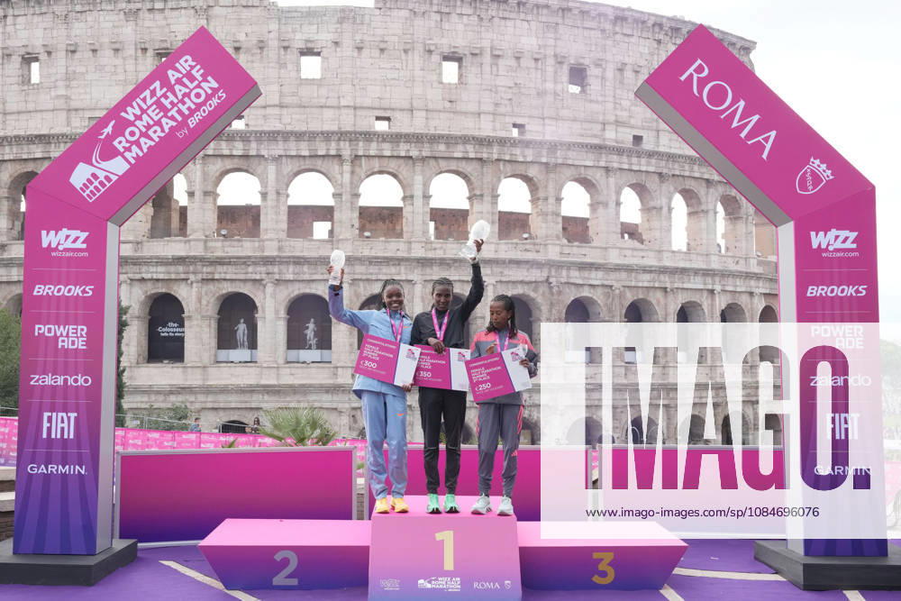 Ndungu Regina Wambui Desta Netsanet Yaregal Yalemget during the 3th edition of the Wizz Air Rome Half Marathon by Brooks 2026 Rome s, Italy - Sunday, October 18, 2026. ( Photo by Alfredo Falcone LaPresse )