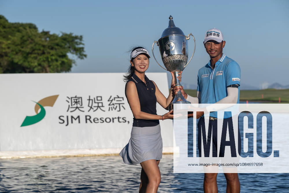WANG Wei-hsuan from Chinese Taipei ( Taiwan) wins the Macau Open 2026. With his wife Cindy Zhou. Macau Open Golf 2026 Final Round. Macau China - ZUMAr144 20261018_zap_r144_061