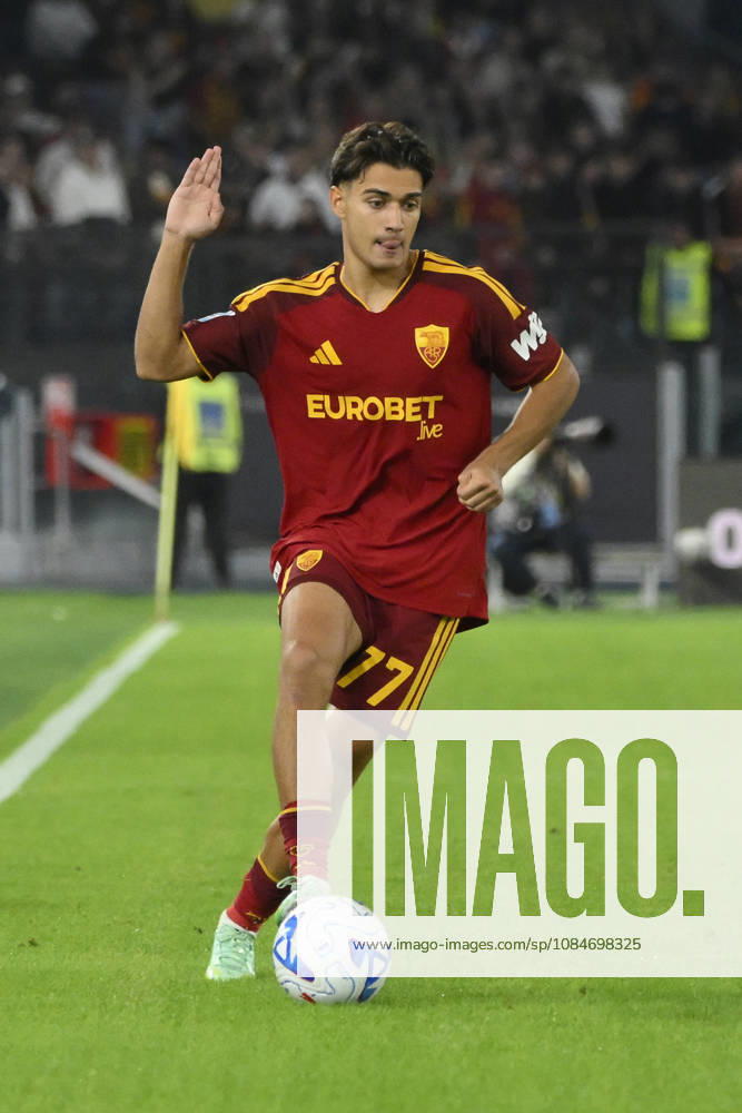 Roma’s Emanuele Lulli during the Serie A Enilive soccer match between AS Roma and Genoa at the Rome s Olympic stadium, Italy - October 17, 2026. - Soccer.