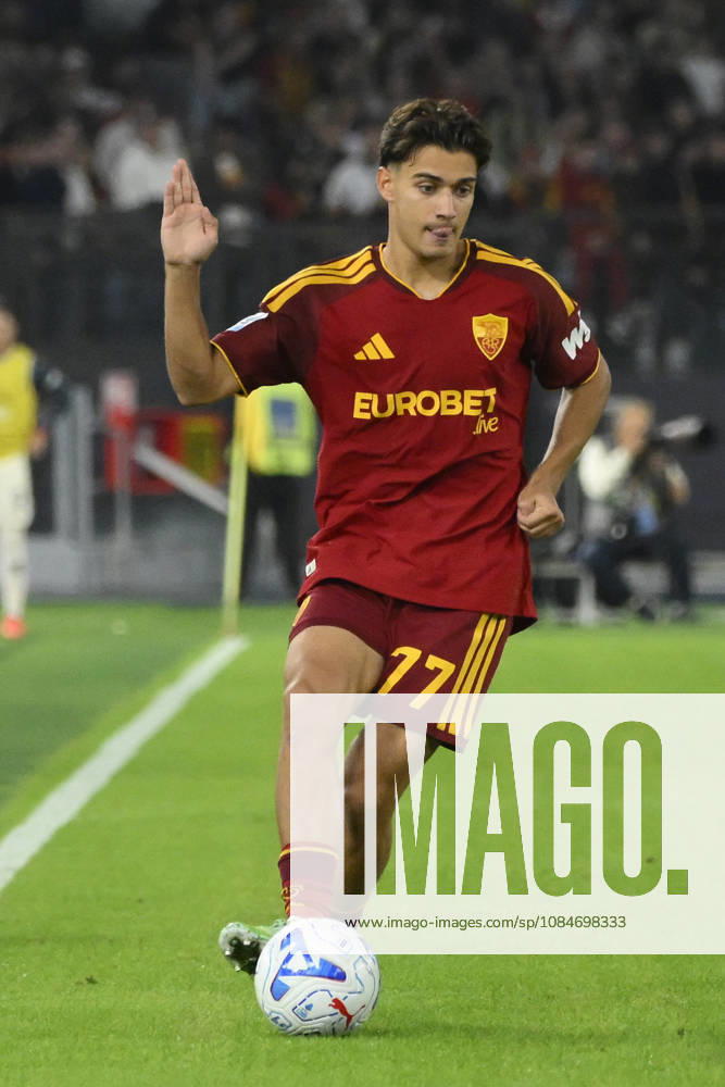Roma’s Emanuele Lulli during the Serie A Enilive soccer match between AS Roma and Genoa at the Rome s Olympic stadium, Italy - October 17, 2026. - Soccer.