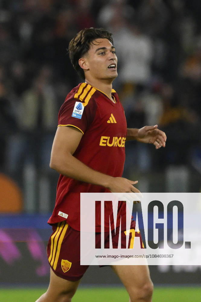 Roma’s Emanuele Lulli during the Serie A Enilive soccer match between AS Roma and Genoa at the Rome s Olympic stadium, Italy - October 17, 2026. - Soccer.