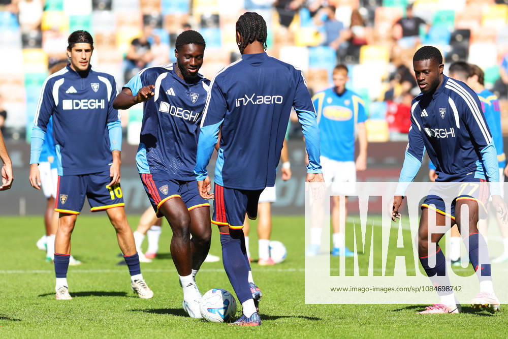 Warms up prior to the Serie A soccer match between Udinese and Lecce at the Friuli Stadium in Udine, north east Italy - October 18, 2026. - Soccer