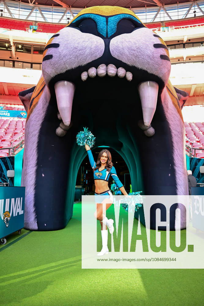 Jacksonville Jaguars v Houston Texans, International Series Jaguars Cheerleader during the International Series match between Jacksonville Jaguars and Houston Texans at Wembley Stadium, London, UK on 18 October 2026. Editorial use only ,