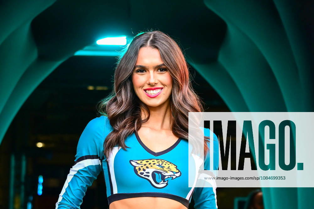 Jacksonville Jaguars v Houston Texans, International Series Jaguars Cheerleader during the International Series match between Jacksonville Jaguars and Houston Texans at Wembley Stadium, London, UK on 18 October 2026. Editorial use only ,
